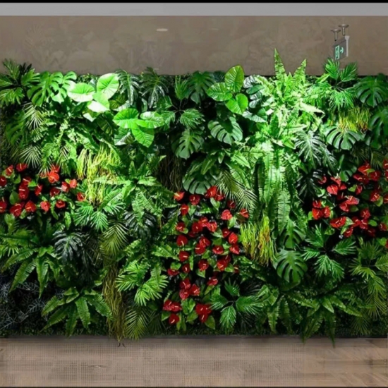 Thi công tường cỏ 04